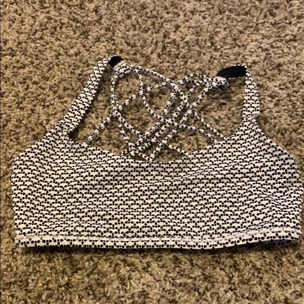 Lululemon Sports bra